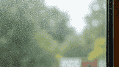 How to Remove Window Tint Safely While Cleaning Your Glass Surfaces